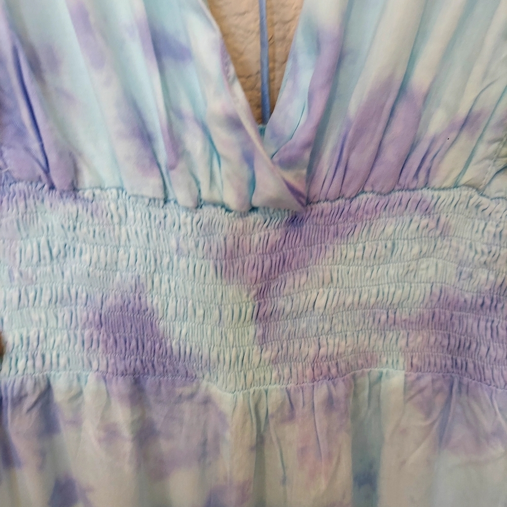 NWT Tiare Hawaii V Neck Blue & Lavender Tie Dye Beach Cover up Size 6 - Picture 5 of 17